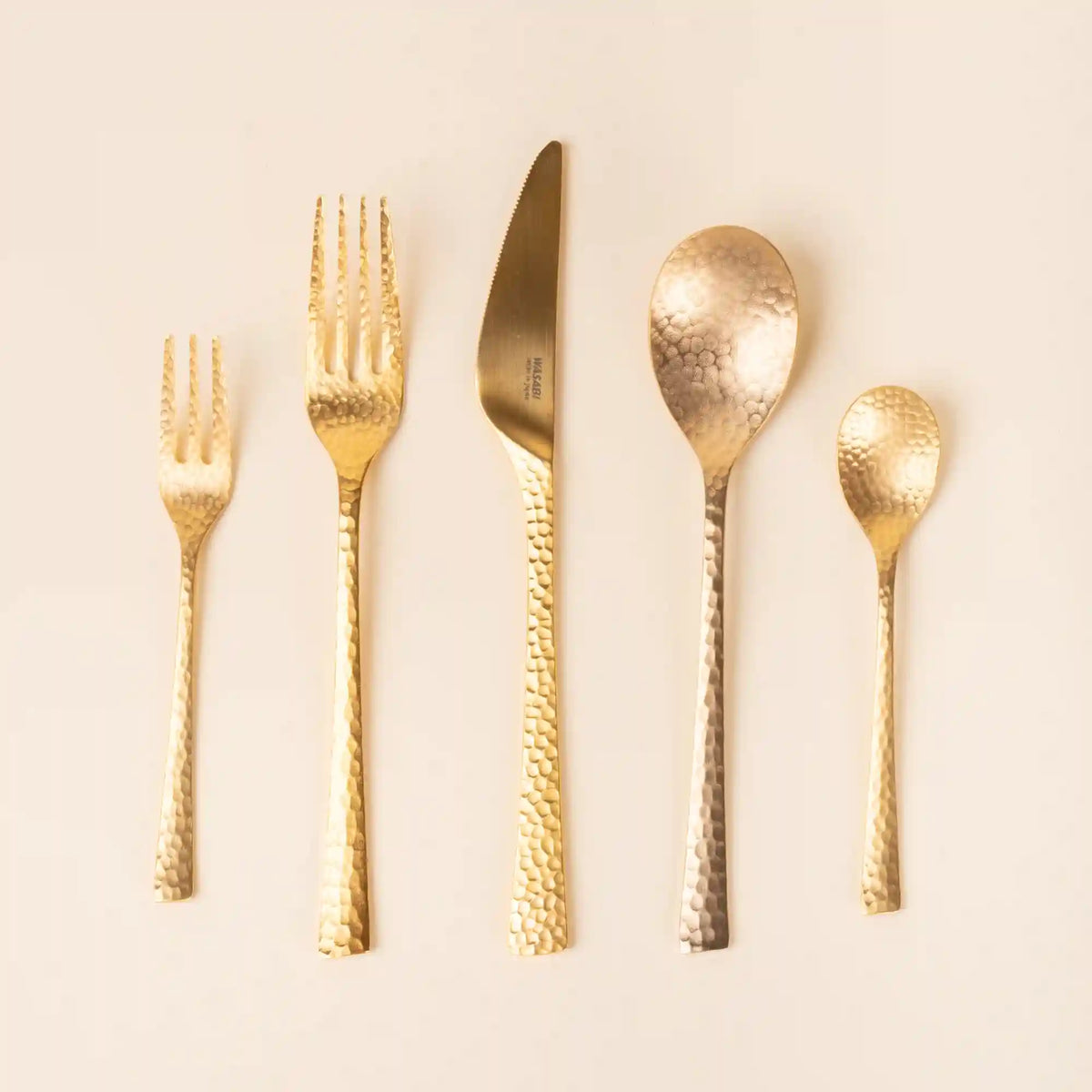 Hammered 5-Piece Flatware Set