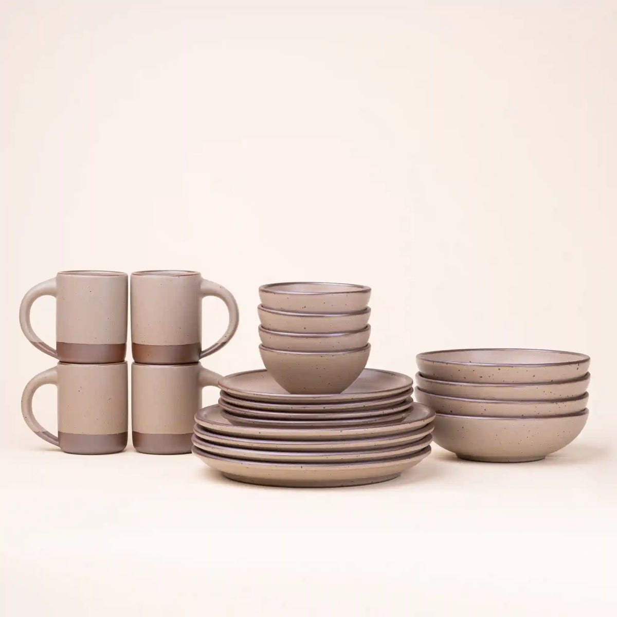 The Perennial 20-Piece Set